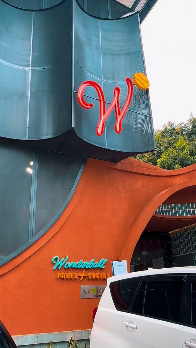 Live Streaming PADEL Competition BPKH x Aladin 
Part of @haimatt_project 
#padel #livestream