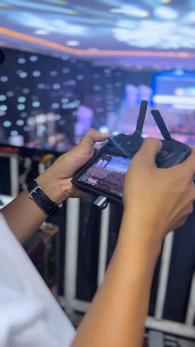 Piye iki to 👀
#dramadrone #pilotdrone #dronemulticam